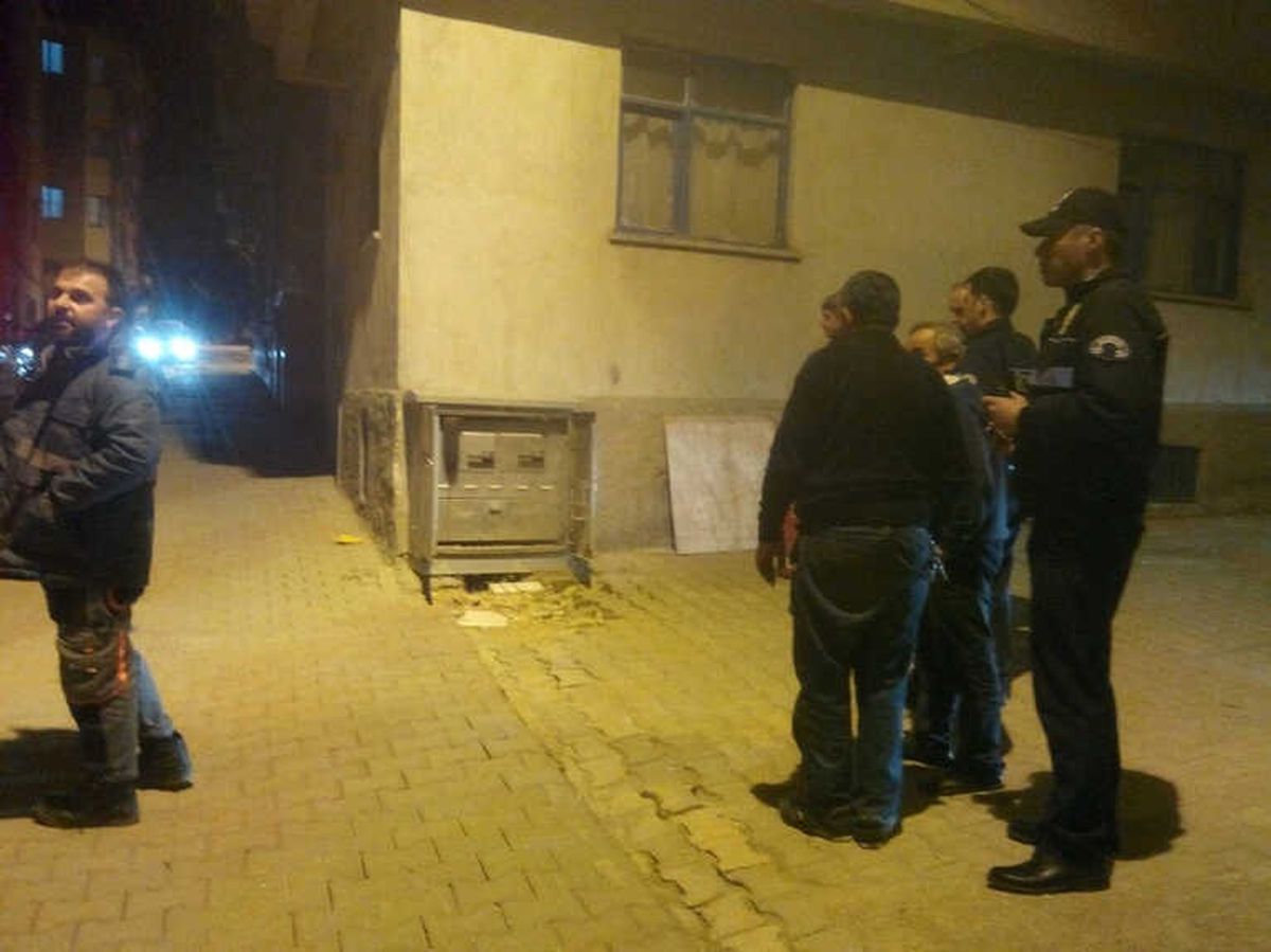 Trafoya Giren Sansar Telef Oldu