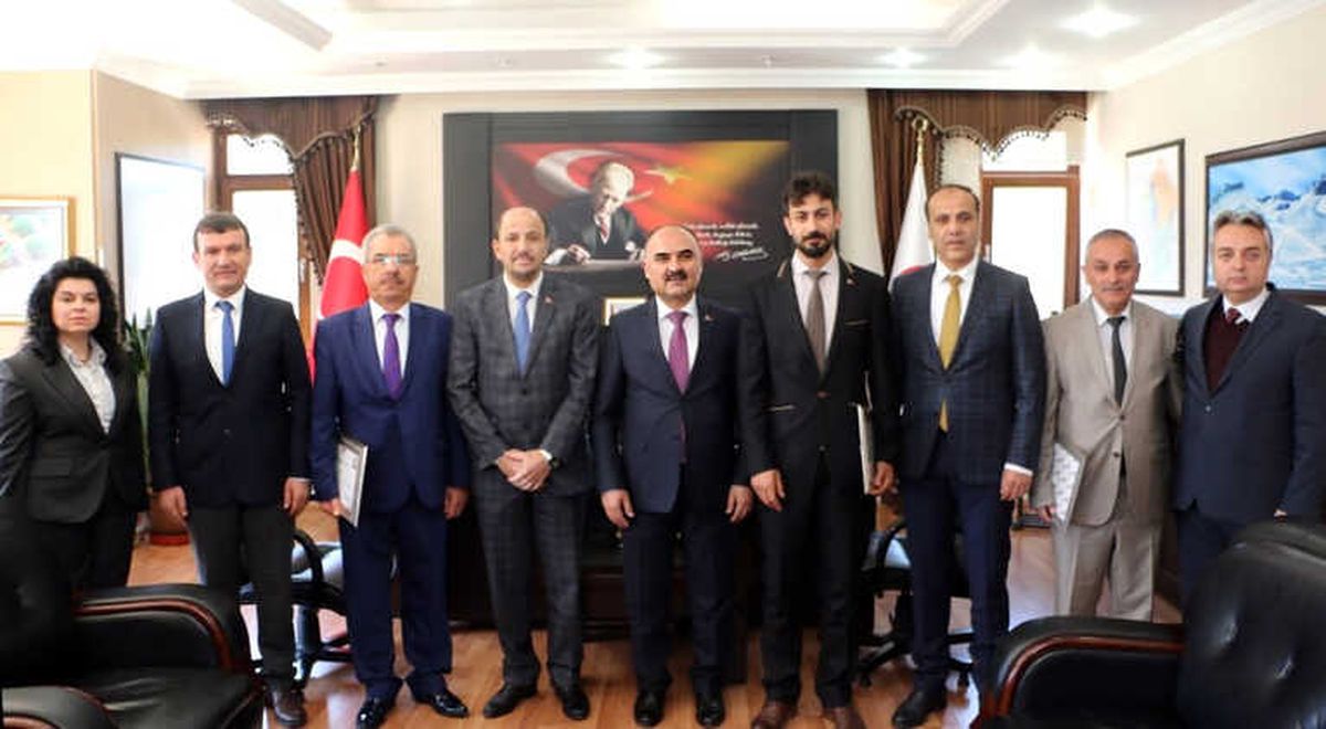 Vali Günaydın\'dan Görev Süresini Tamamlayan Encümen Üyelerine Teşekkür