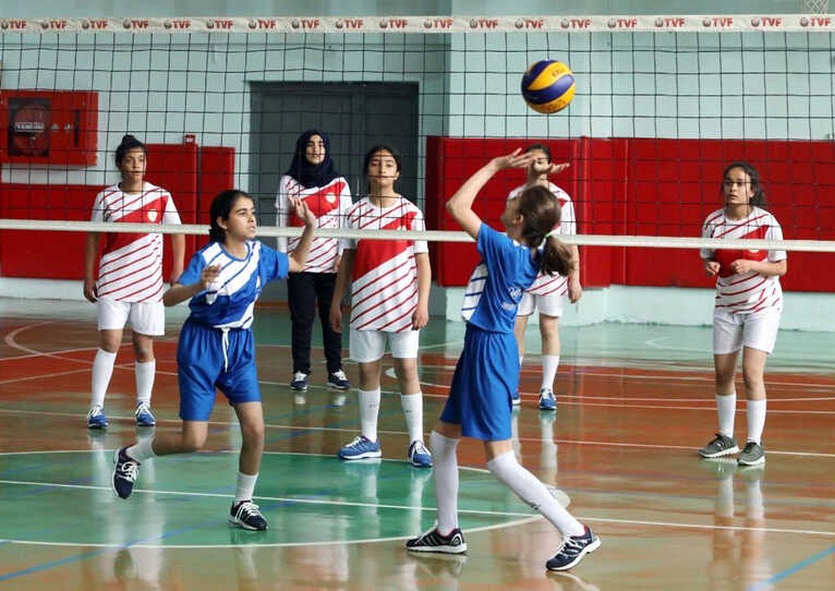 Van\'da 100. Yıl Turnuvası Başladı