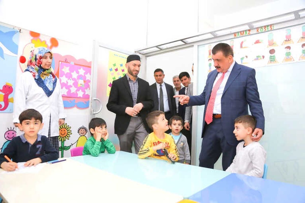Başkan Gürkan Beydağı Mahallesinde İncelemede Bulundu