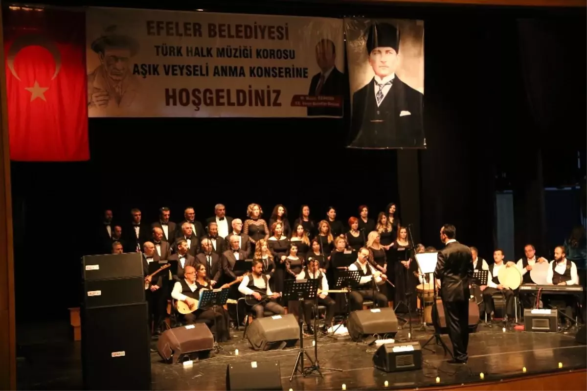 Efeler Belediyesi Aşık Veysel\'i Türküleriyle Andı