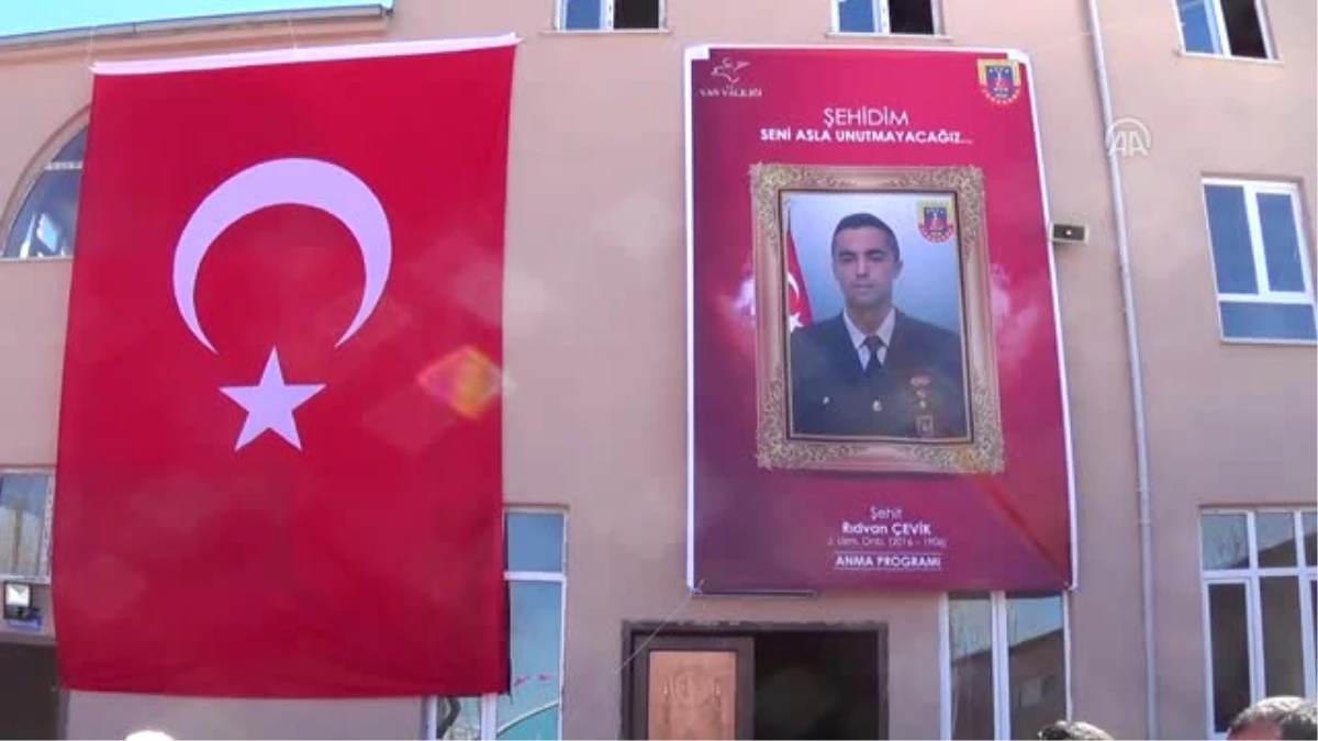 Erciş\'te Şehit Jandarma Onbaşı Rıdvan Çevik İçin Mevlit Okutuldu