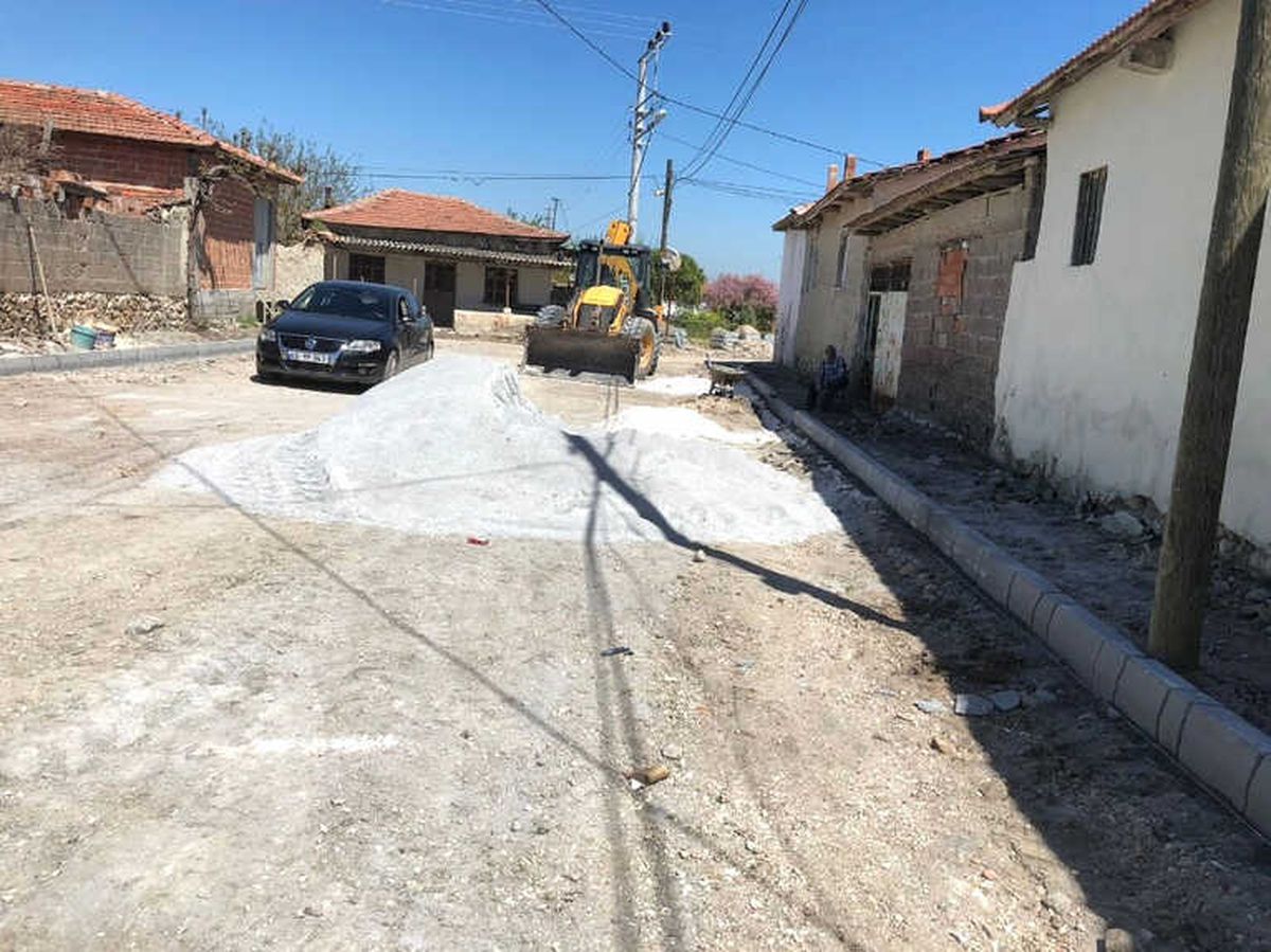 Eroğlu Mahallesinde Alt ve Üst Yapı Dönüşümü