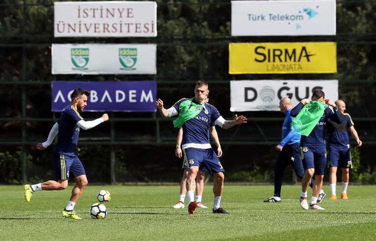 Fenerbahçe, Osmanlıspor Maçı Hazırlıklarını Sürdürdü
