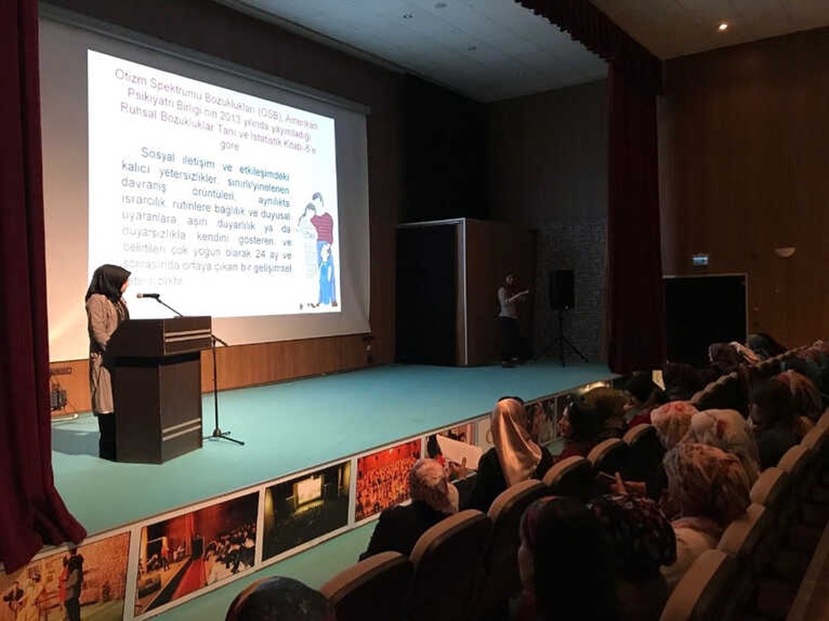 İpekyolu Belediyesinden "Otizm Spektrum Bozuklukları" Semineri