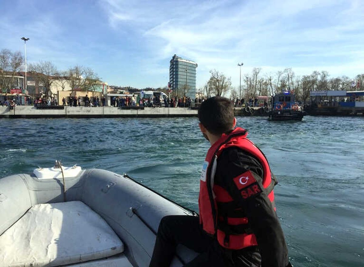 Kadıköy İskelesinde Motor Kazası: 5 Yaralı