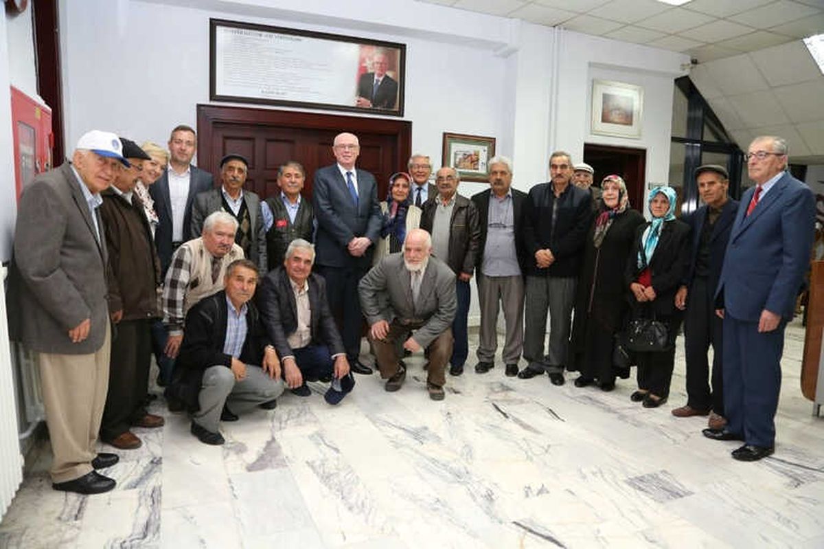 Koca Çınarlar Başkan Kazım Kurt\'un \'Avukatlar Gününü\' Kutladı