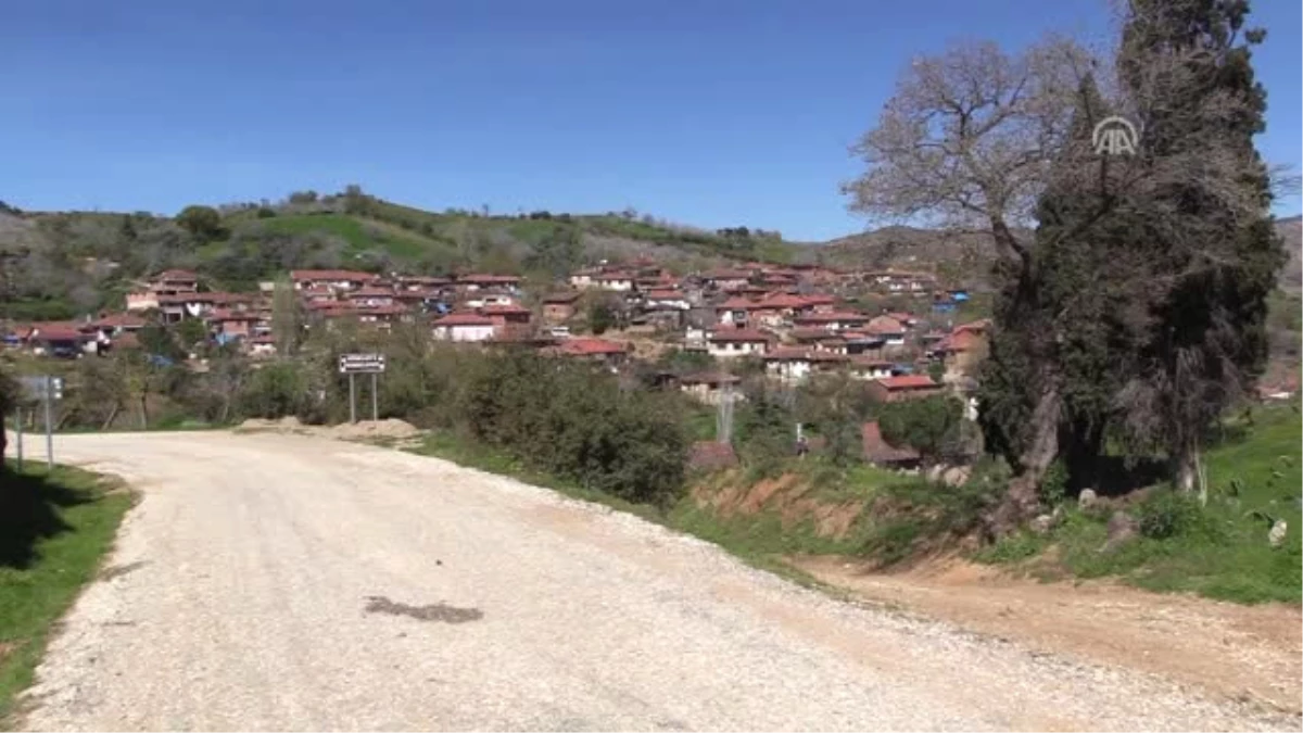 Köylerde Yaşayan Vatandaşları Operayla Tanıştırıyorlar