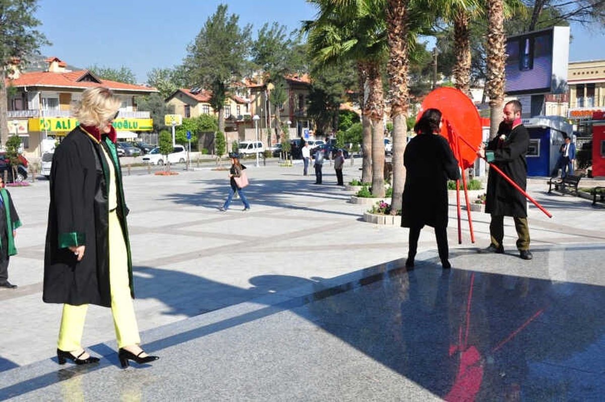 Milas\'ta Avukatlar Günü Kutlandı