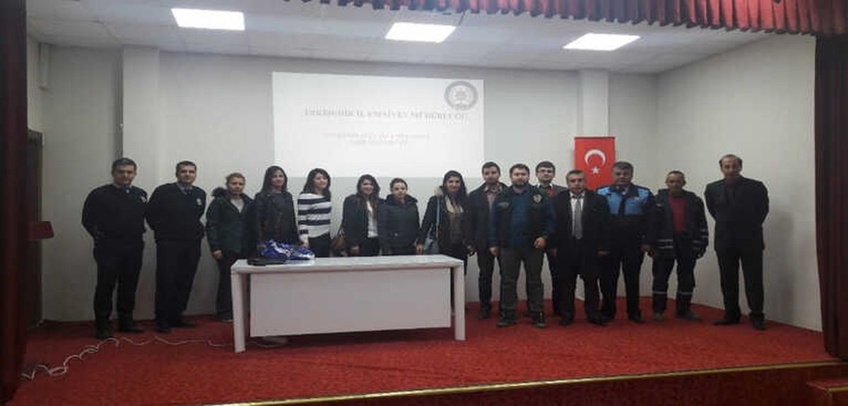 Narkotik Suçlarla Mücadele Şube Müdürlüğü Narko Rehber Eğitimlerini Sürdürüyor