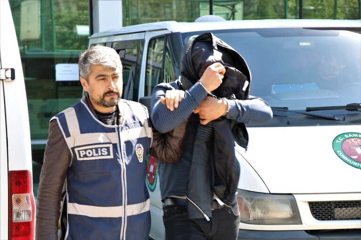 Otomobillerden Hırsızlık Zanlısı Tutuklandı