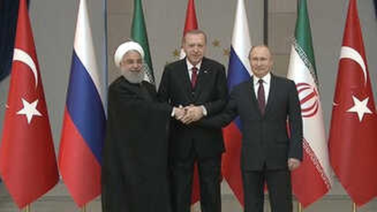 Putin: Suriye\'ye Türkiye, Rusya ve İran Dışında Yardım Eden Çok Ülke Yok