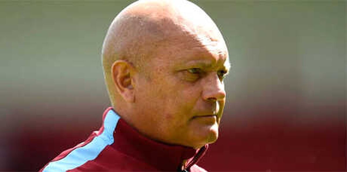 Ray Wilkins Kaldırıldığı Hastanede Hayatını Kaybetti