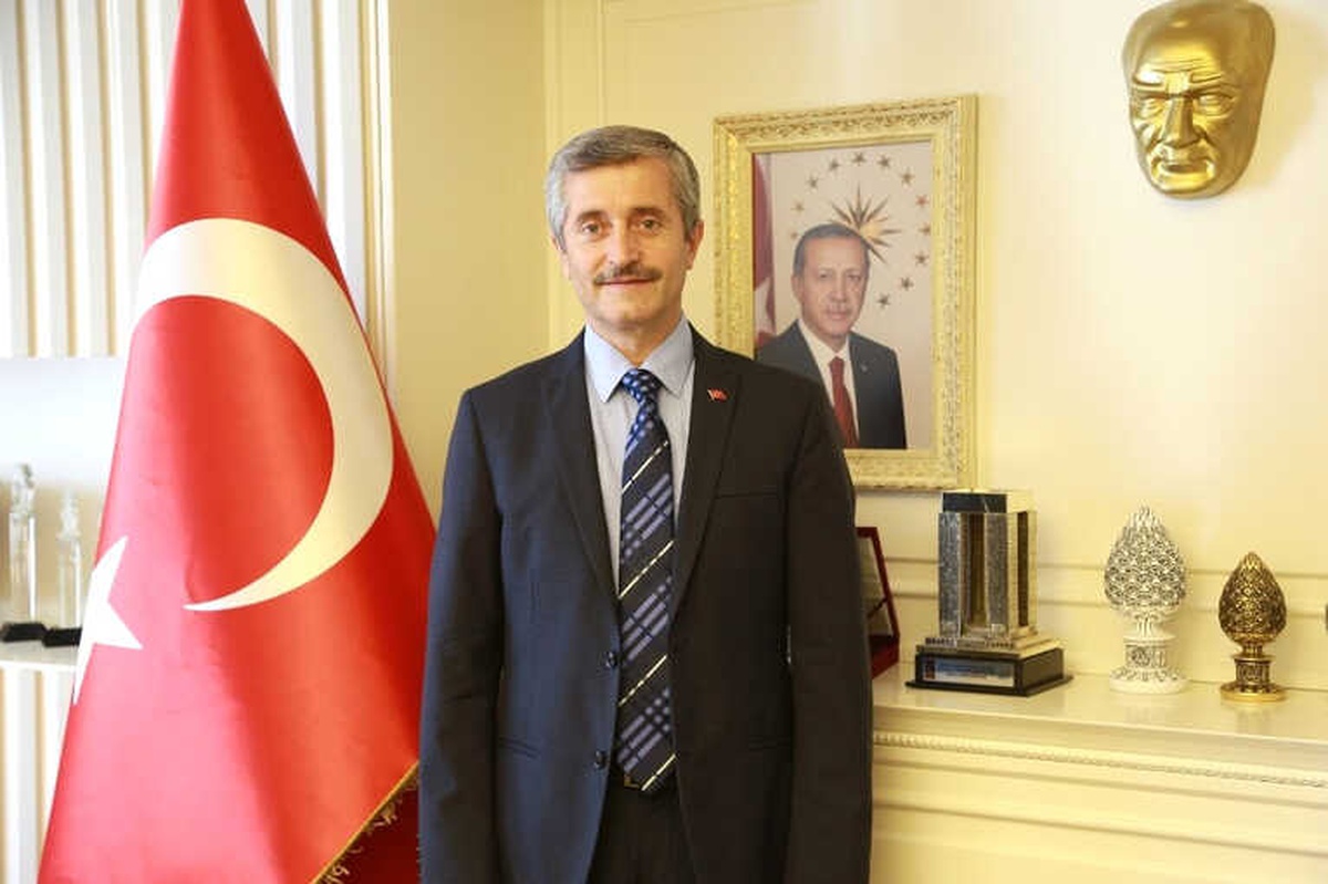 Tahmazoğlu\'ndan 5 Nisan Avukatlar Günü Mesajı