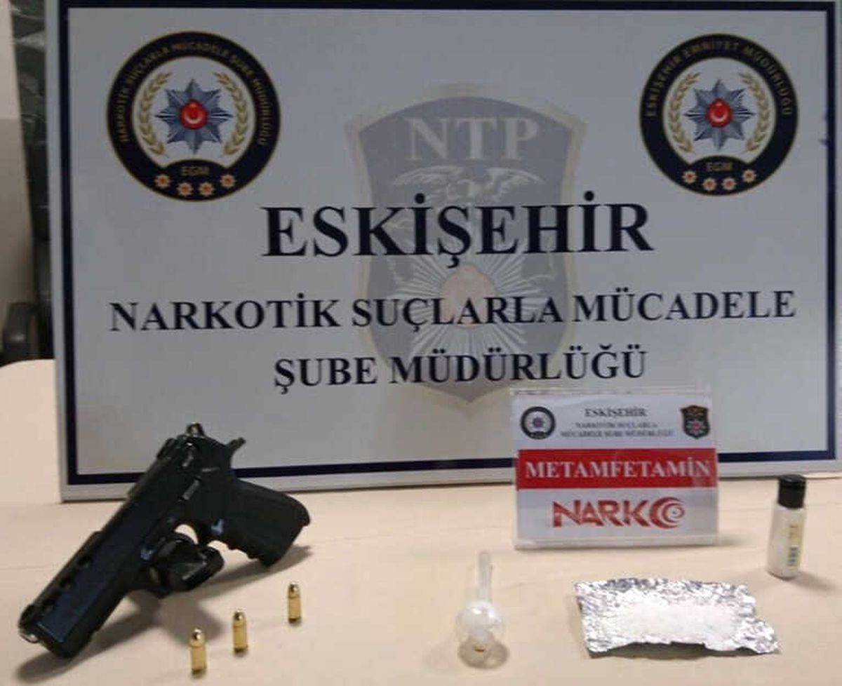 Uyuşturucudan 6 Kişi Yakalandı