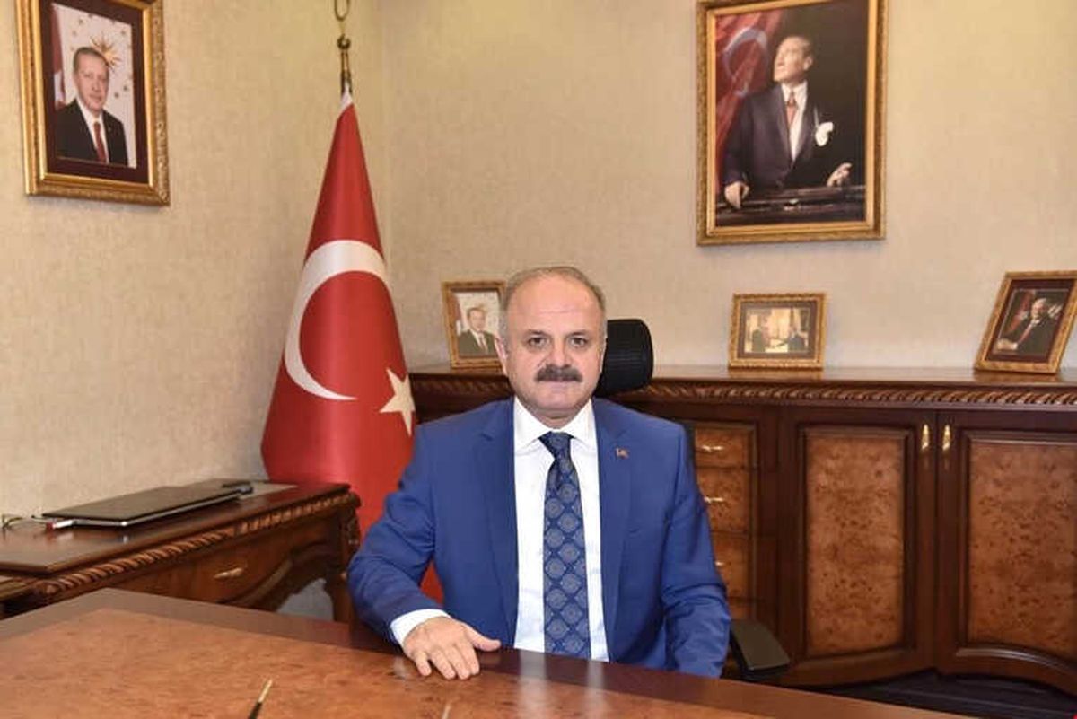 Vali Çakacak\'ın Avukatlar Günü Mesajı
