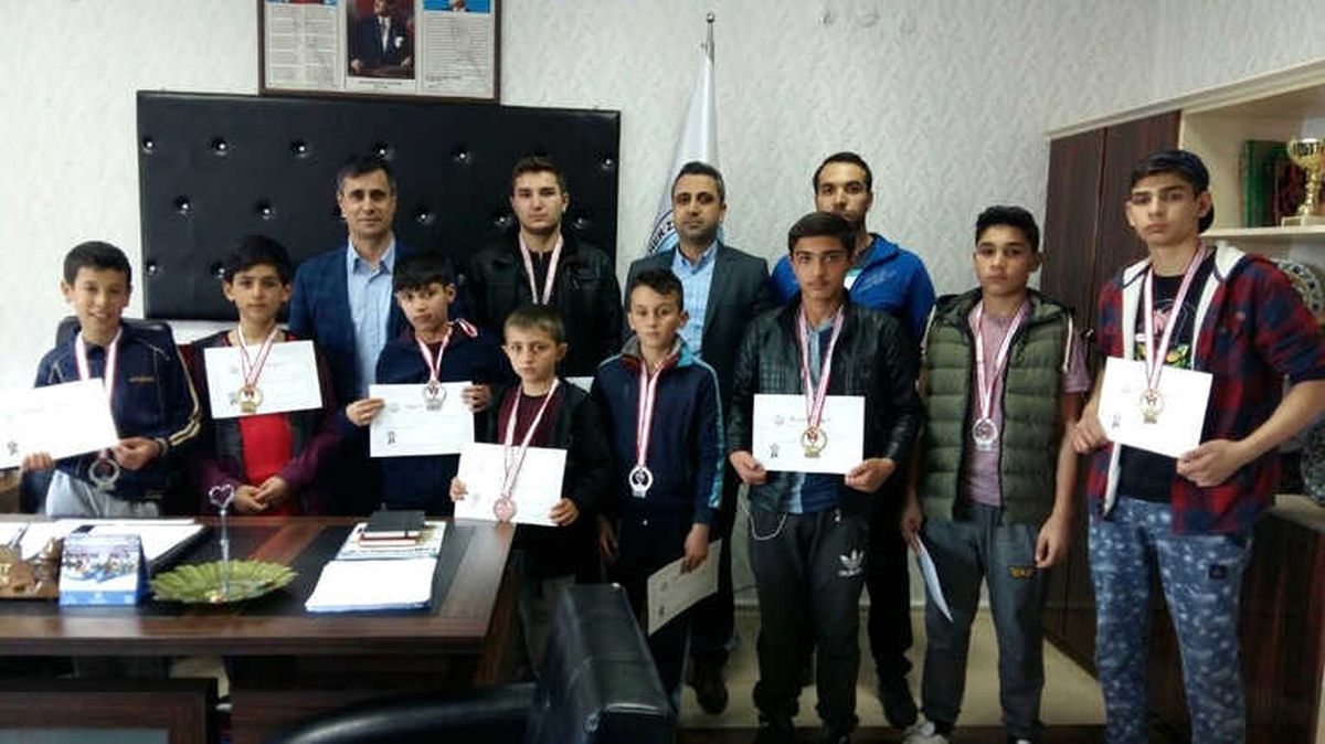 Ahlatlı Öğrencilerin Muay Thai Başarısı