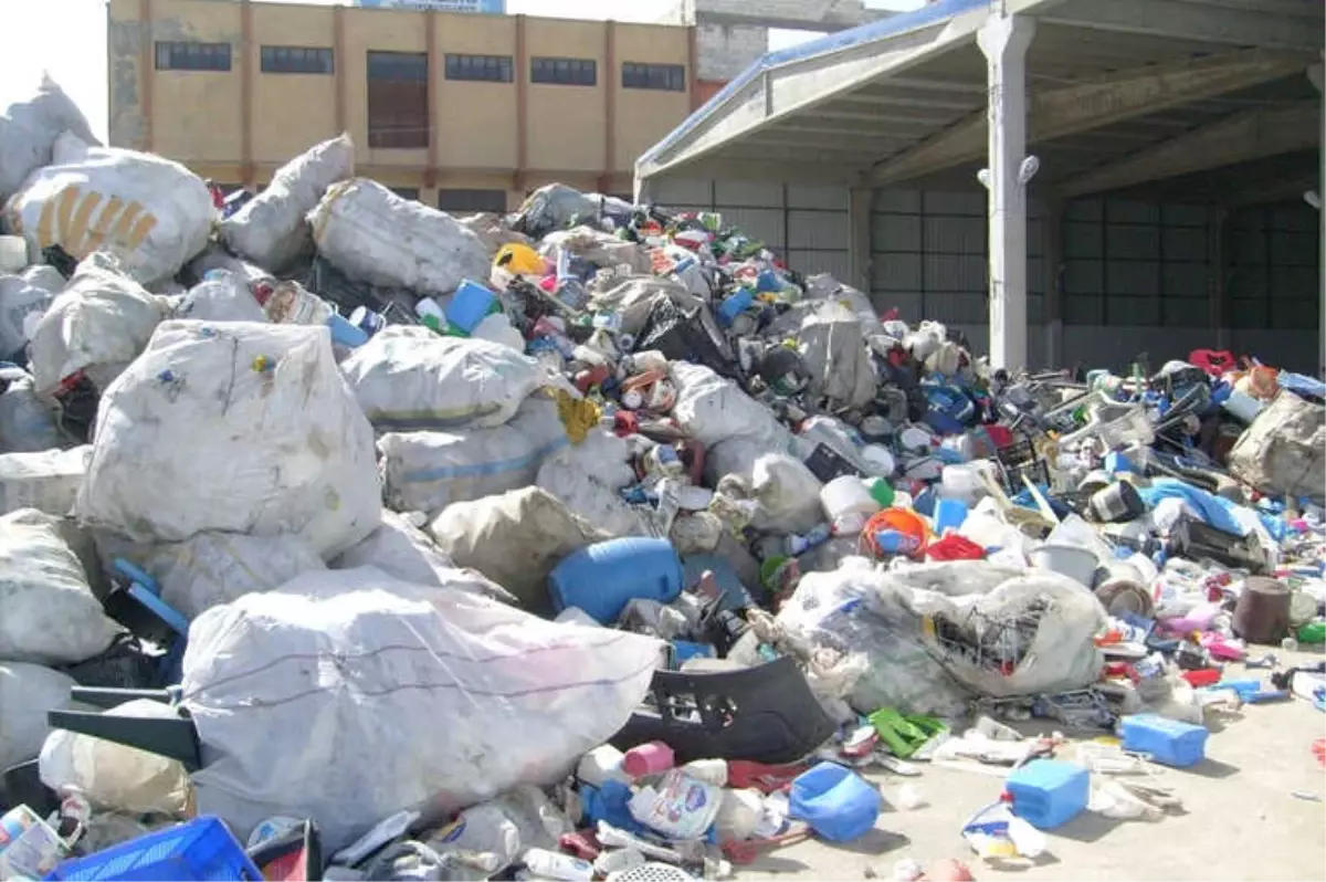 Bu Sese Kulak Verin: Atık Sektöründe Yangın Var