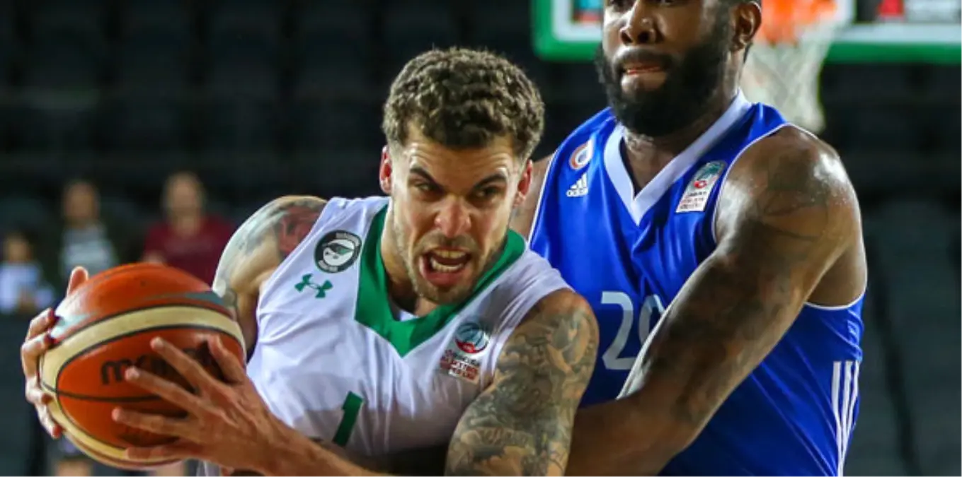 Darüşşafaka-İstanbul Büyükşehir Belediyespor: 79-77