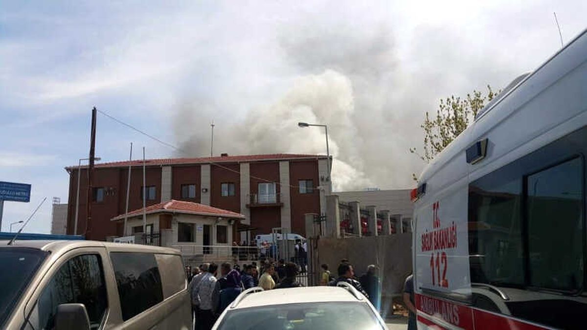 Dudullu\'da Trafo Merkezinde Patlama: 1 Ölü