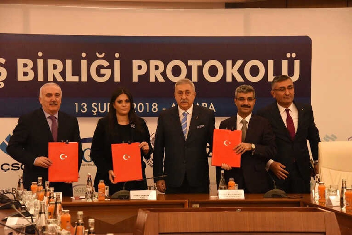 Emekli Olmak İsteyen Esnaf Kara Liste Engeline Takılıyor