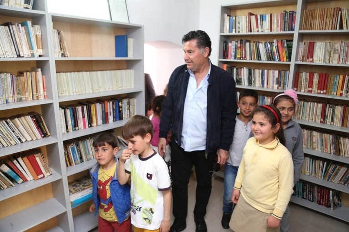 Gündoğan Halk Kütüphanesi Yenilendi