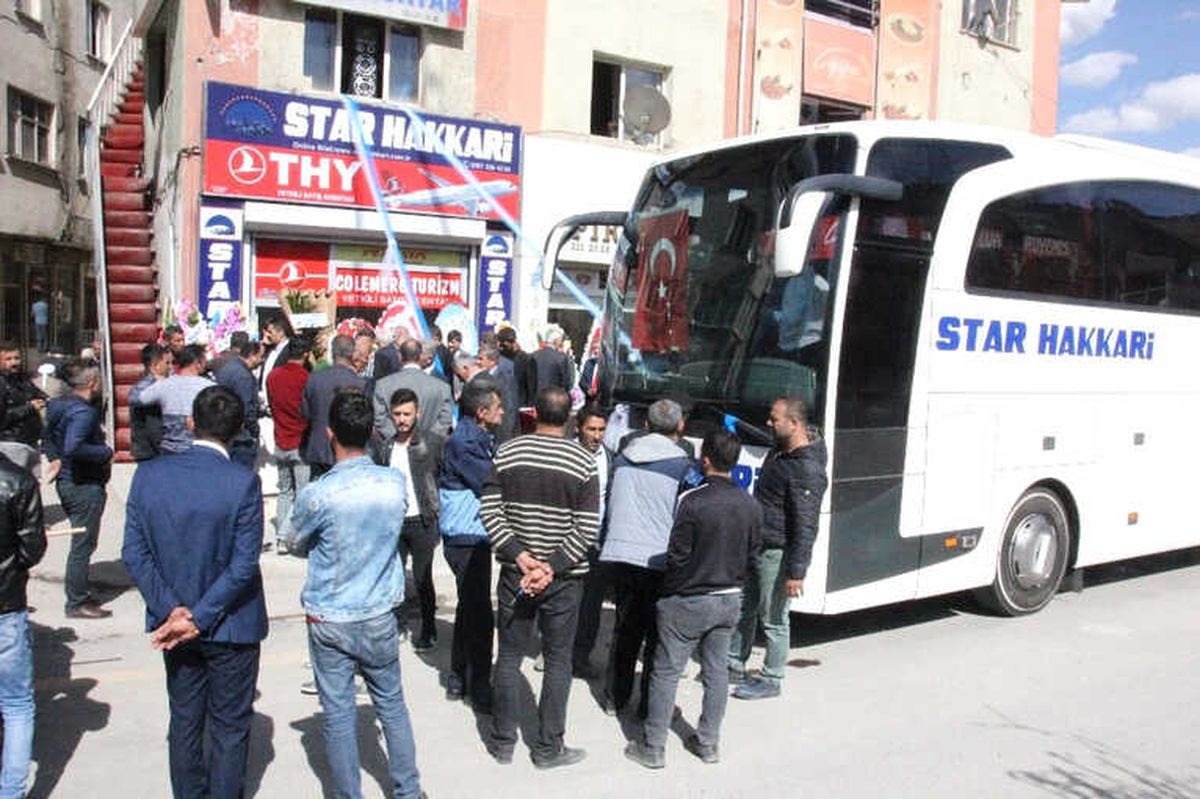 Hakkari\'ye İki Yeni Otobüs Getirildi