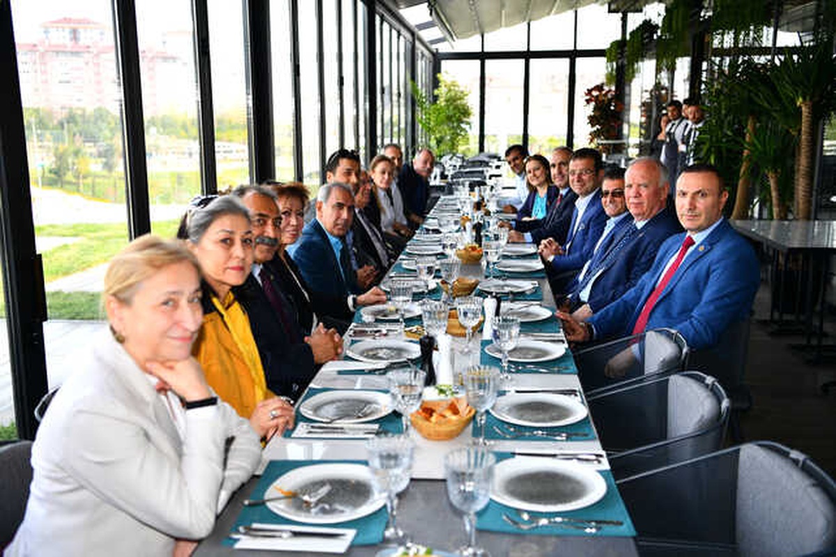 Meclis Üyelerinin Gündemi Beylikdüzü\'ydü