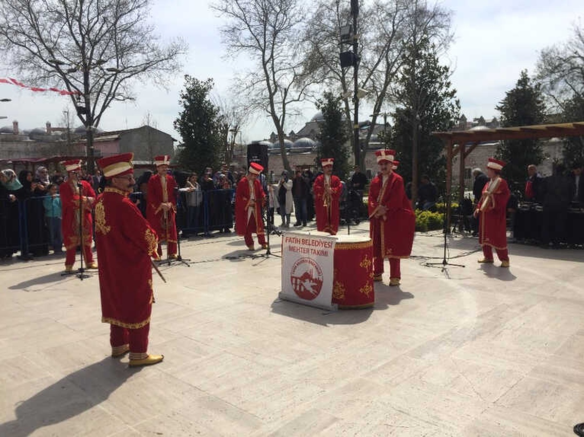 Plevne Kahramanı Gazi Osman Paşa Kabri Başında Anıldı