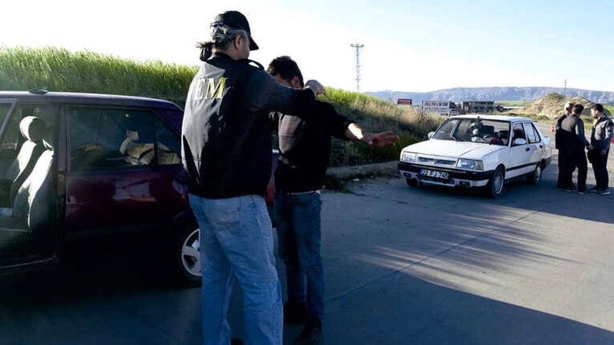 Silah Kaçakçılığından Aranan Şahıs Yakalandı