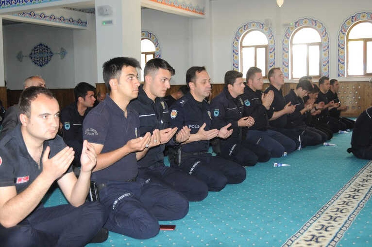 Şırnak\'ta Şehitler İçin Mevlit Okutuldu