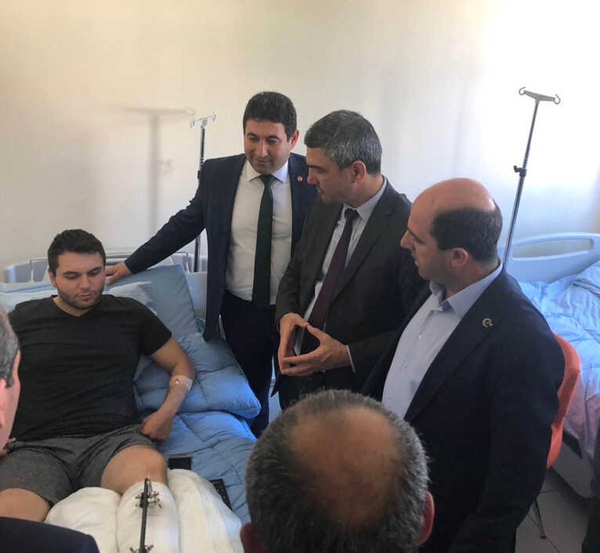 Sözen, Yaralı Asker ve Koruyucuları Ziyaret Etti