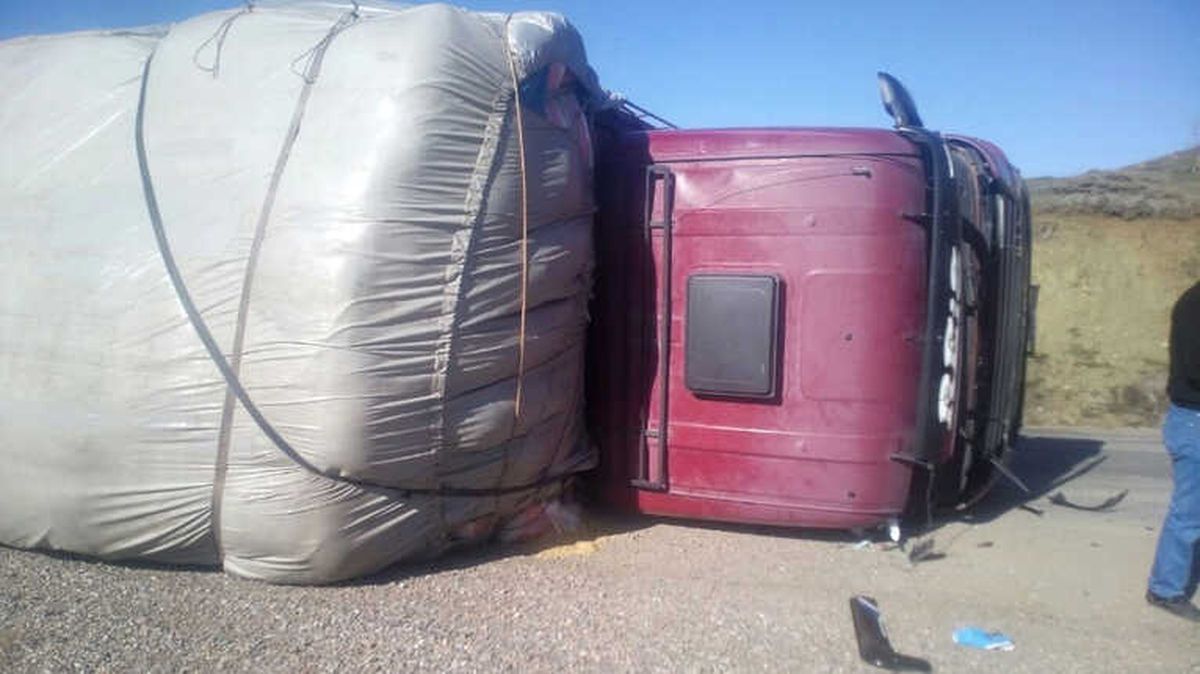 Tunceli\'de Trafik Kazası: 2 Yaralı