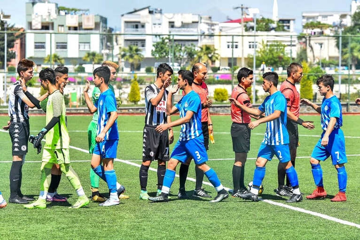 U16 Türkiye Futbol Şampiyonası Heyecanı Osmaniye\'de Yaşanıyor
