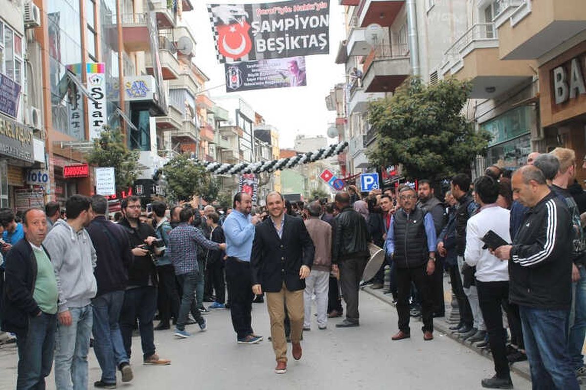 Yalova\'da Fikret Orman İzdihamı