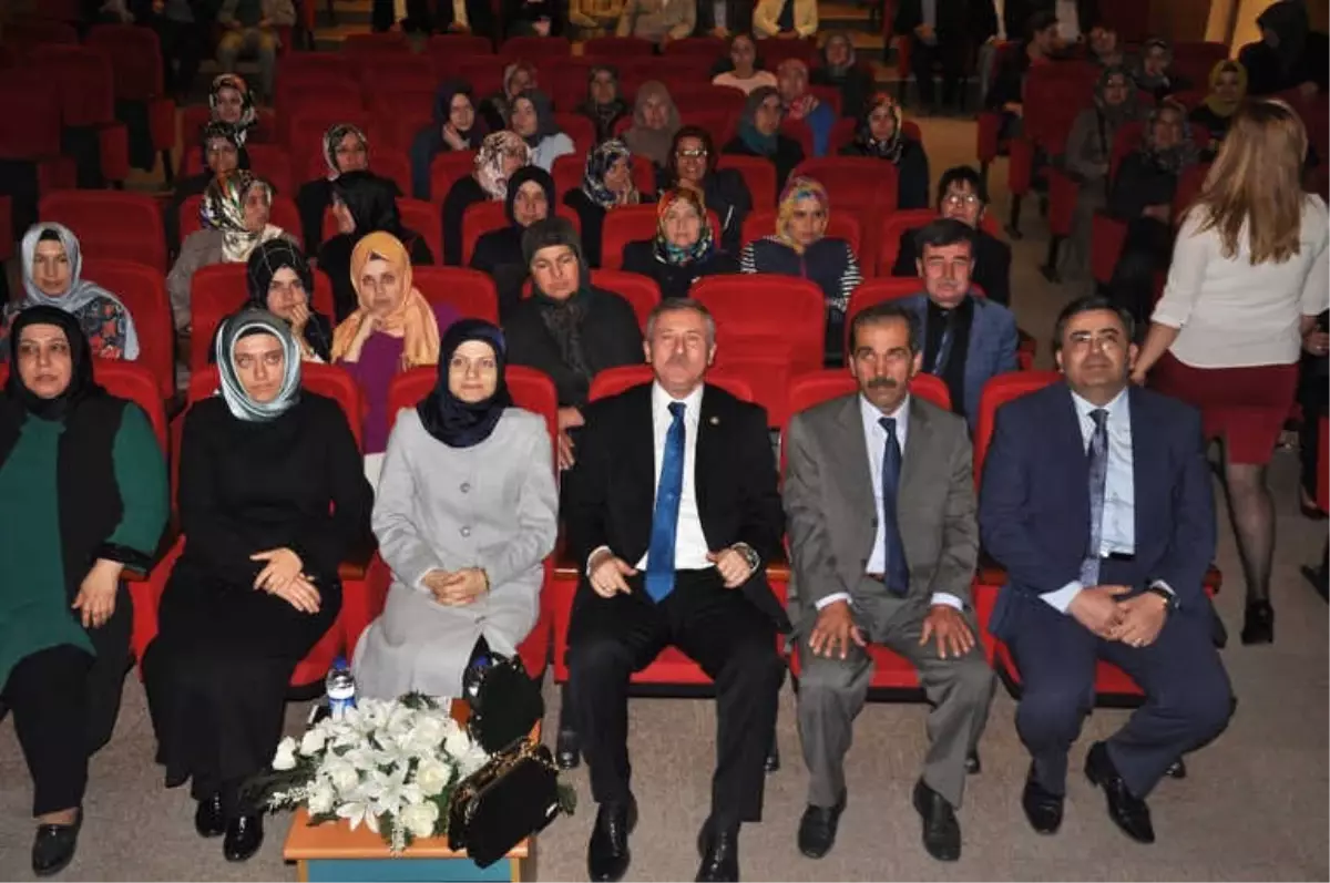 AK Parti Kırkağaç\'ta Özlem Onursal\'a Devam Edecek