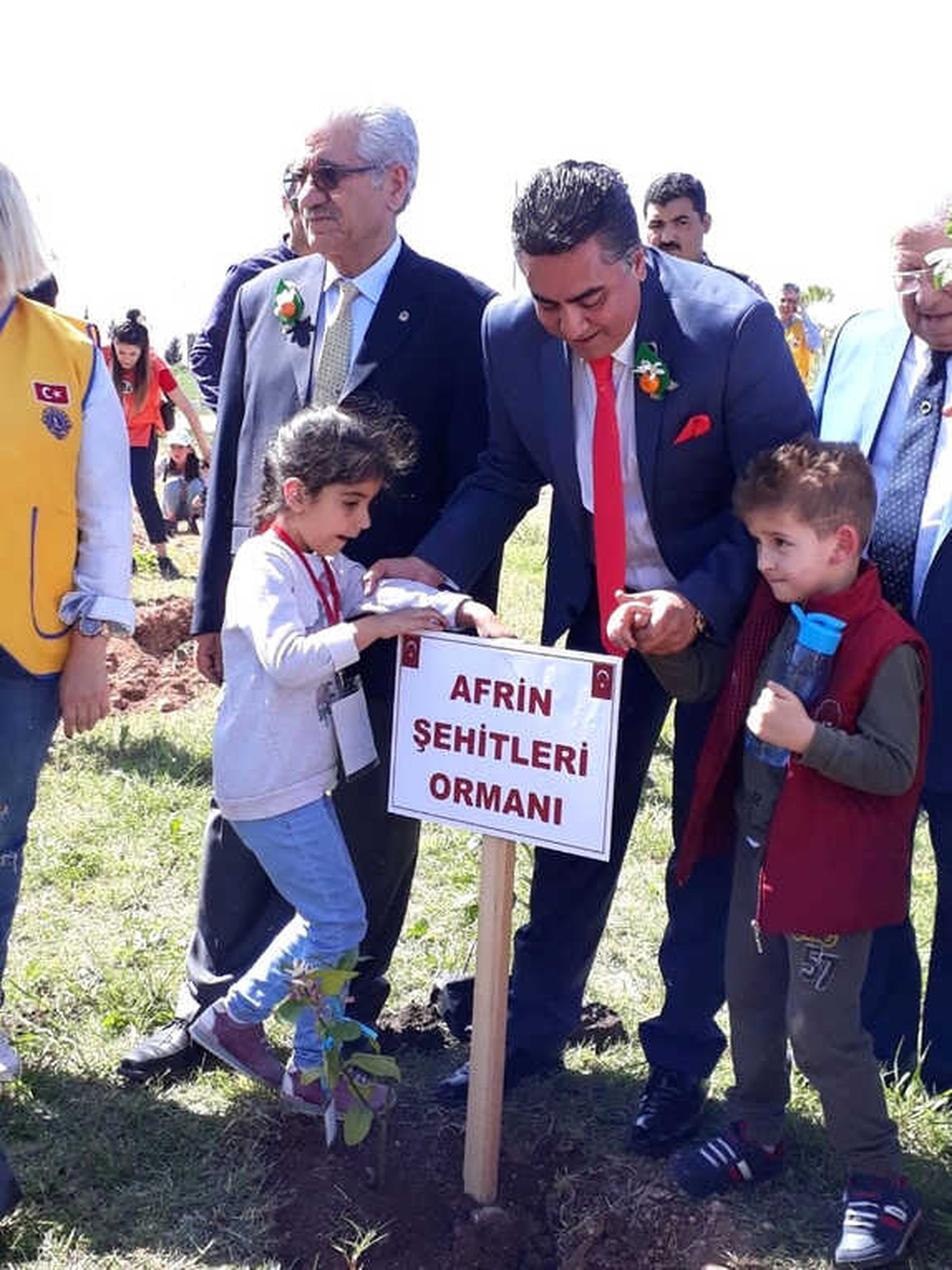 Anaokul Öğrencileri Diktikleri Fidanlara Şehitlerin Adını Verdi