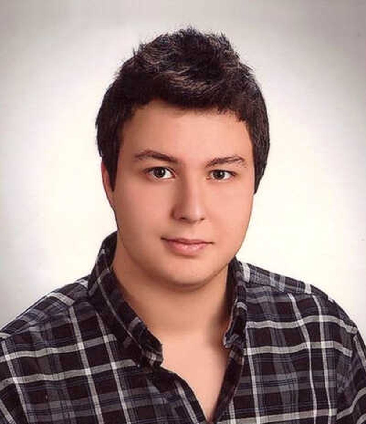 Başına Tuğla Düşen Mühendis Hayatını Kaybetti