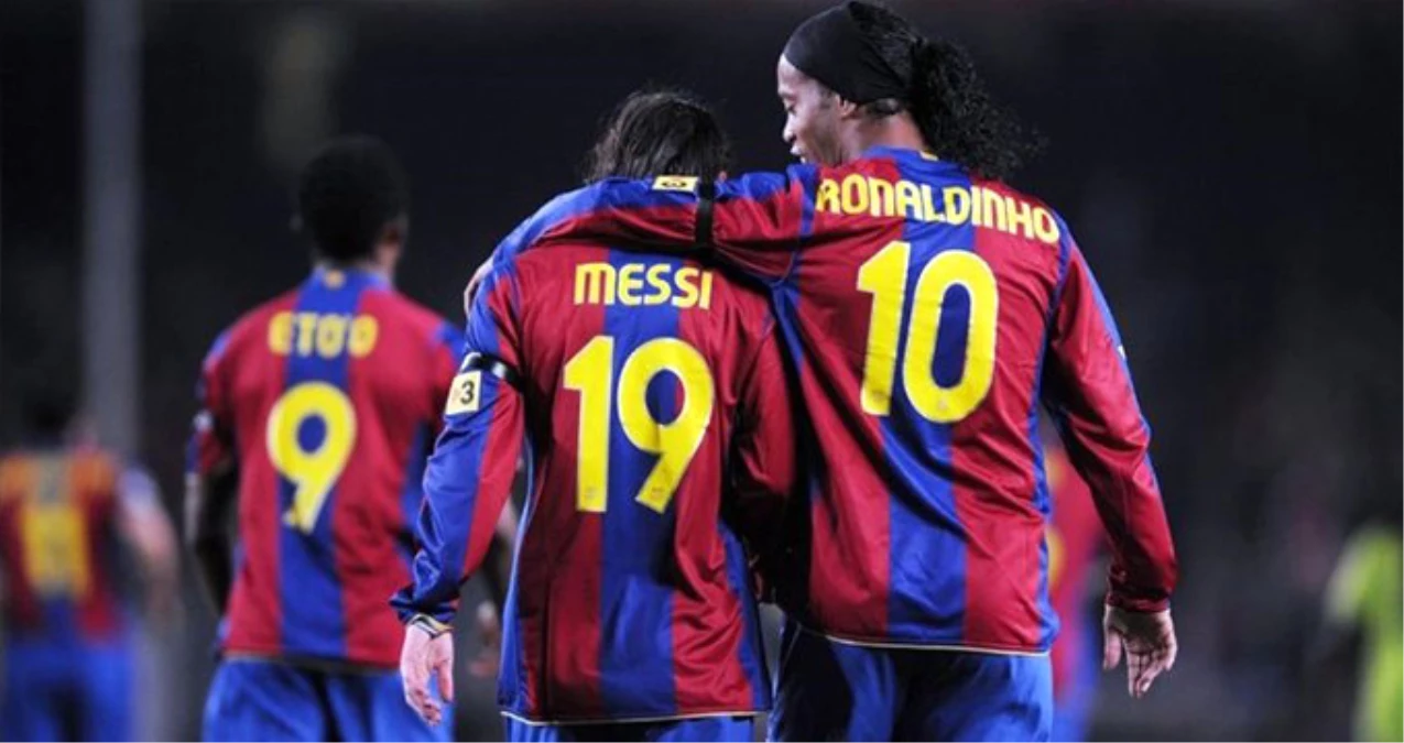 Efsane Futbolcu Ronaldinho: Messi\'yle Bir Kez Daha Sahaya Çıkmayı İsterdim