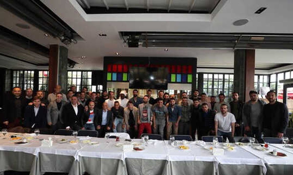 Fenerbahçe Yemekte Buluştu