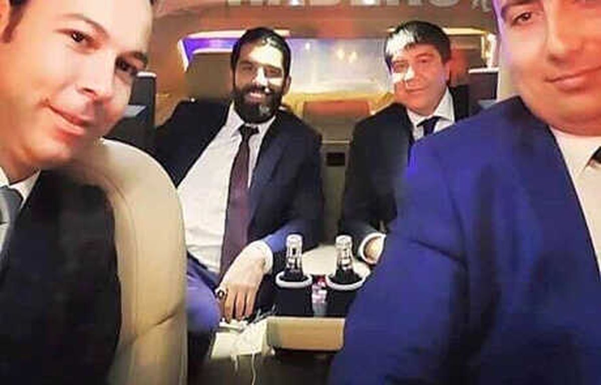 Gazeteciye Selfie Tazminatı