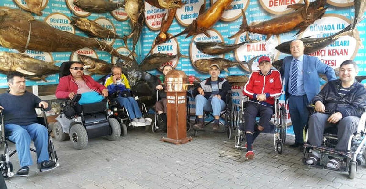 Önce Korktular, Sonra Sevdiler