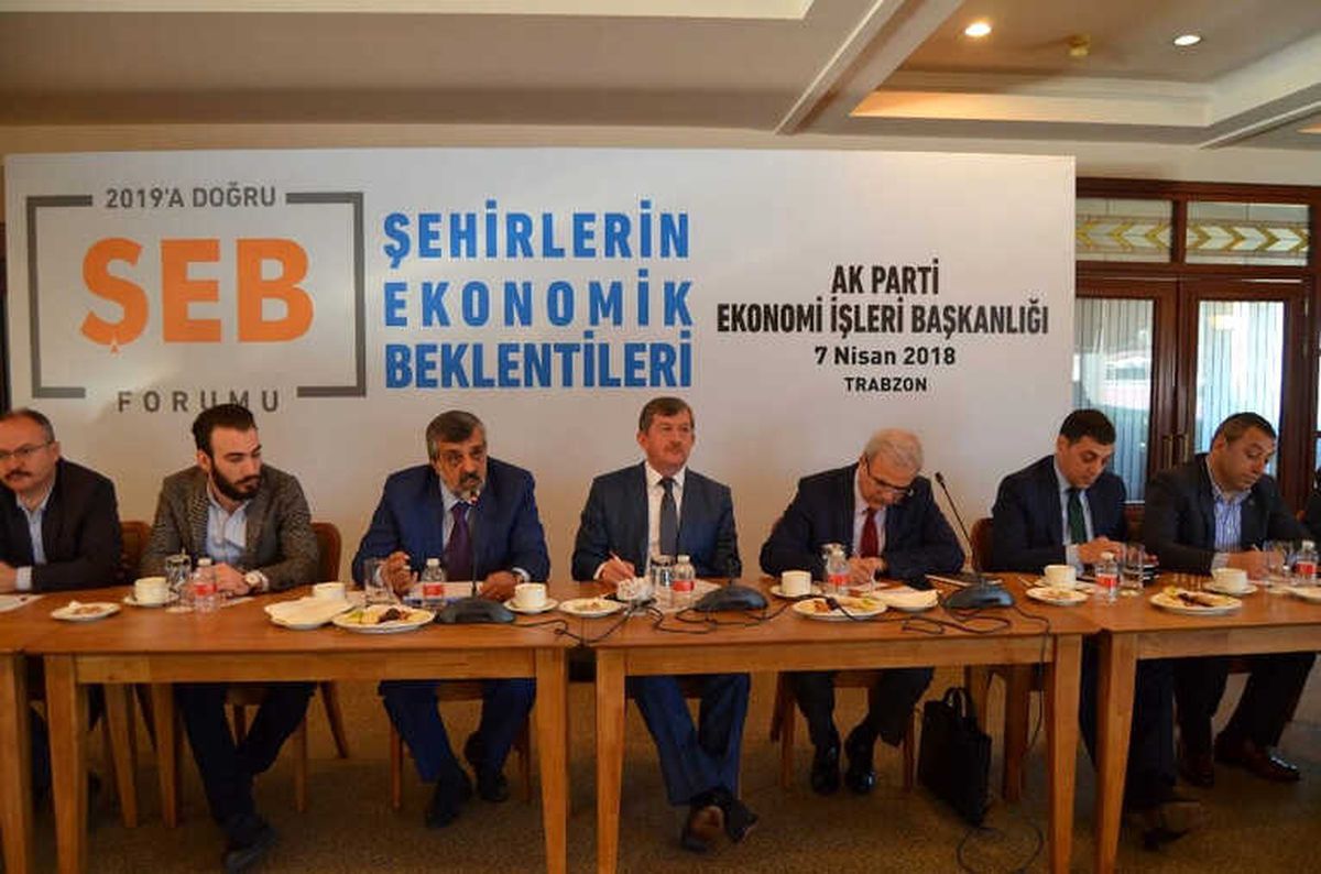 Şehirlerin Ekonomik Beklentileri Forumu" Toplantısı Trabzon\'da Yapıldı