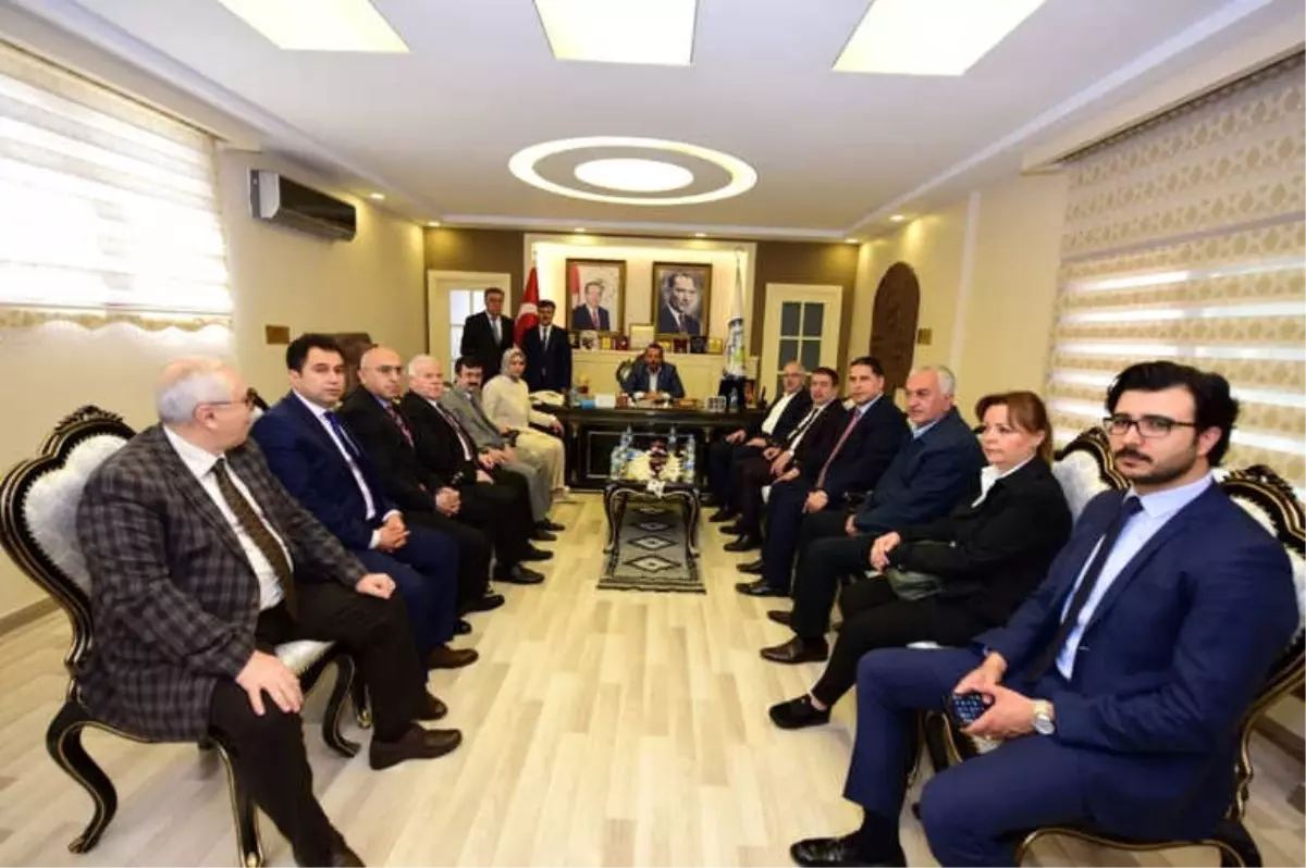 TBMM Bağcılık ve Üzüm Araştırma Komisyonu Üyeleri, Üzüm Üreticilerini Dinledi