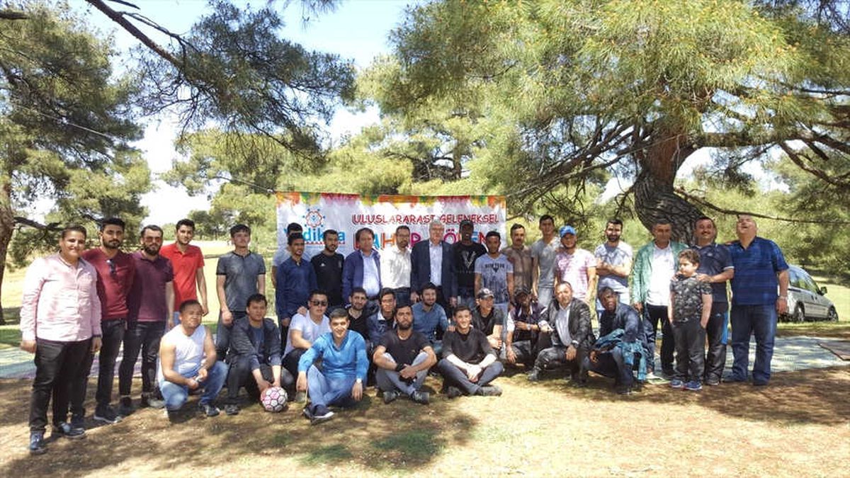 5. Uluslararası Geleneksel Bahar Şenliği