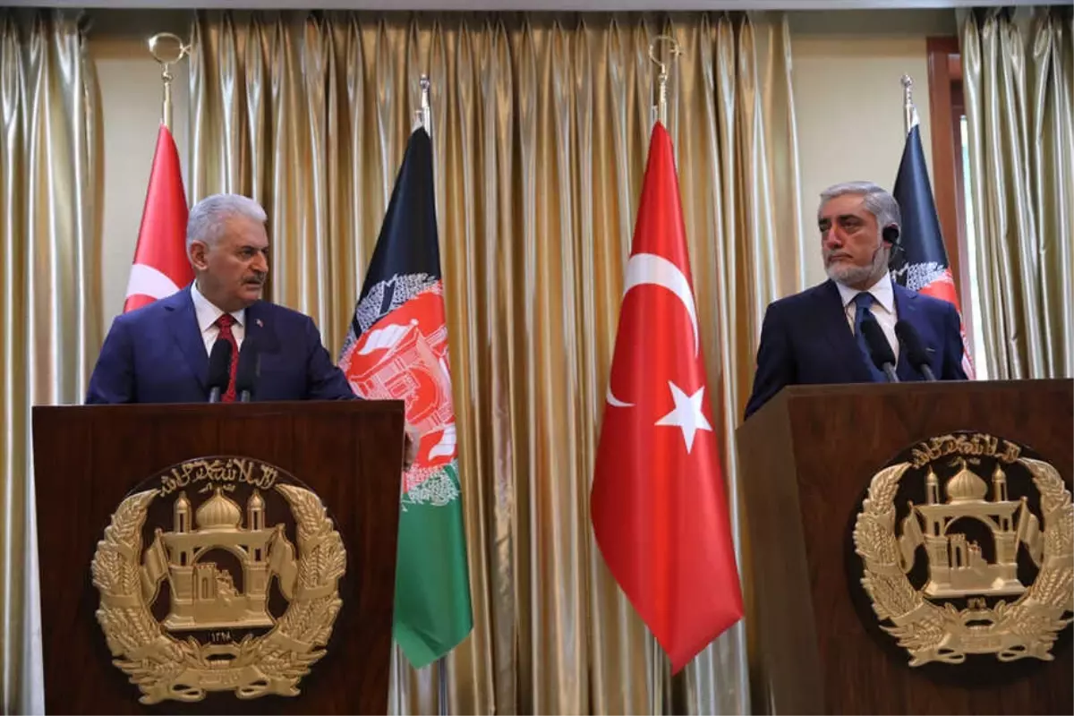 Başbakan, Yasa Dışı Gelen Afgan Mültecilerle İlgili Konuştu: Türkiye İçin Ciddi Sıkıntı