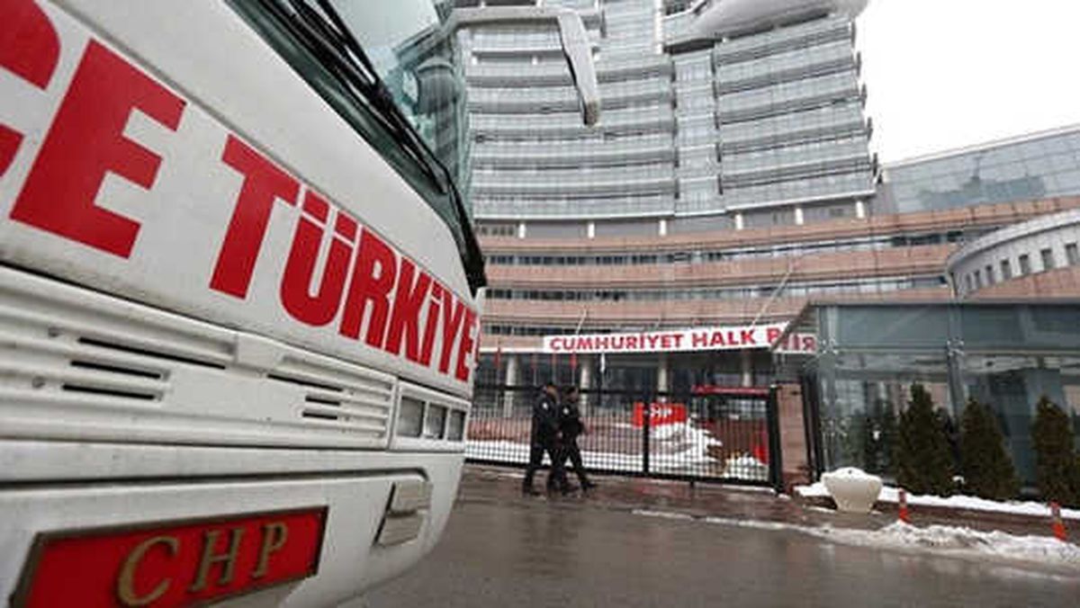 CHP\'de İttifak Arayışları Devam Ediyor