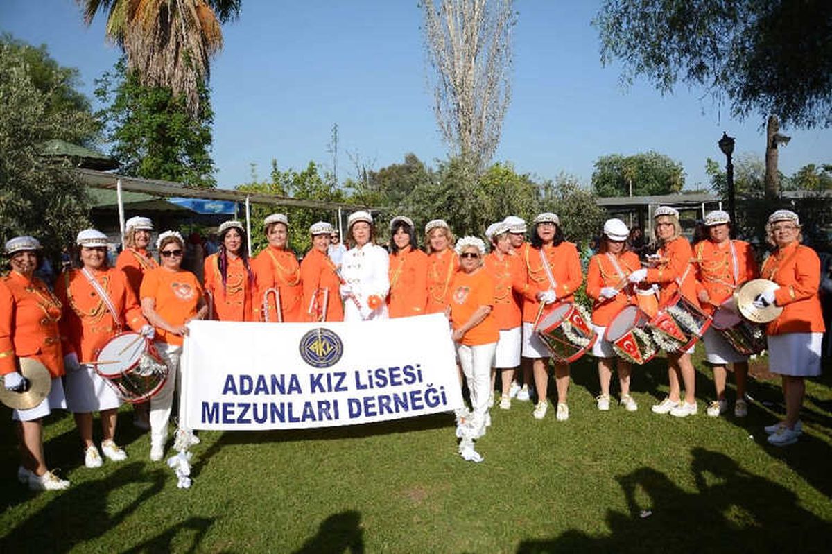 Kadın Bandosundan "Karnaval" Tepkisi