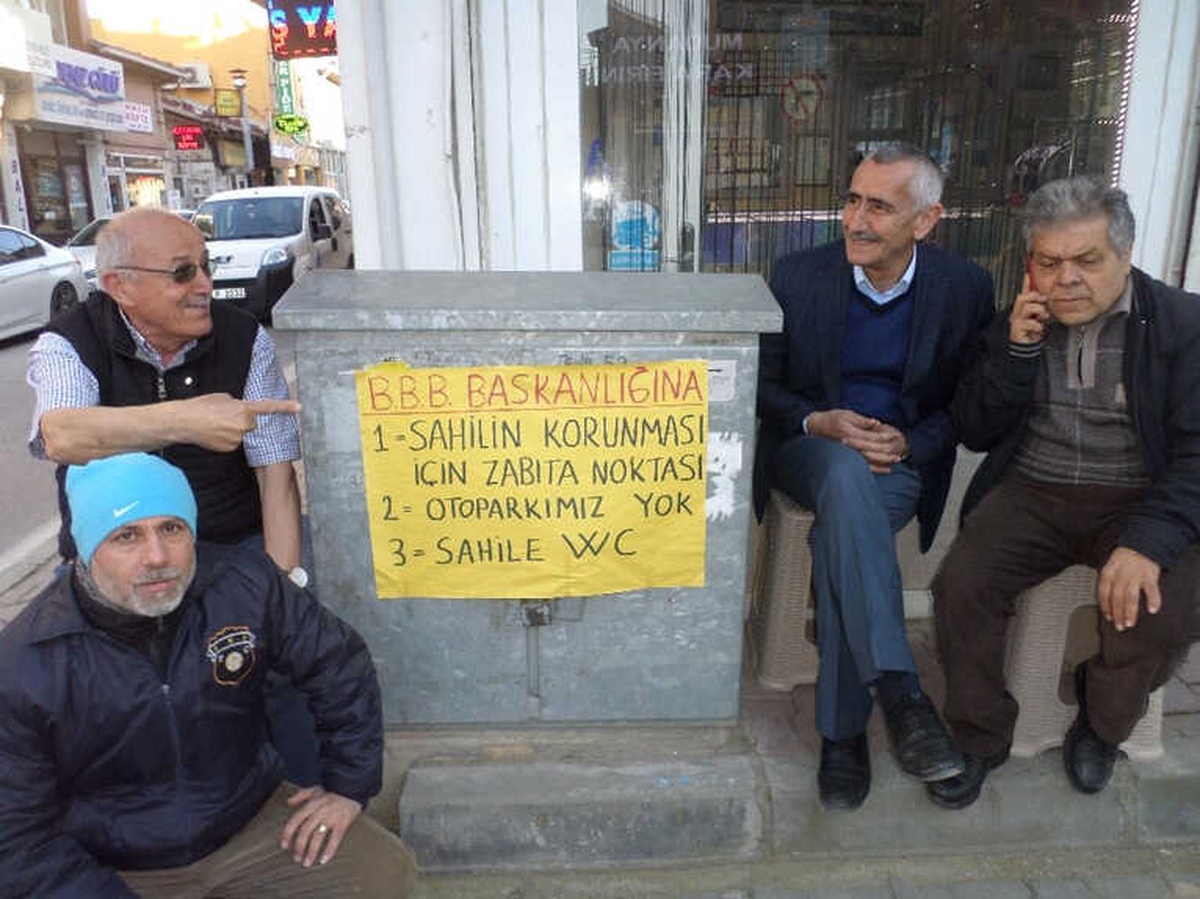 Mudanyalılar Sahile Meydan Saati, Zabıta Noktası ve Tuvalet İstedi