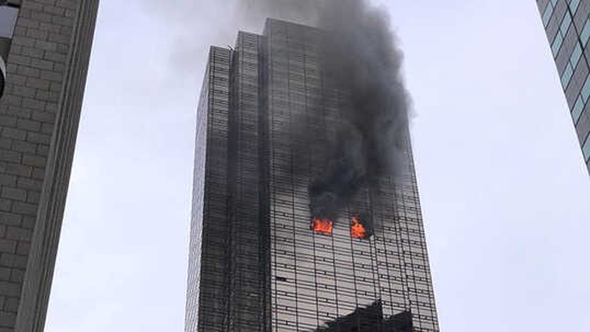 New York\'taki Trump Tower\'da Yangın: 1 Ölü